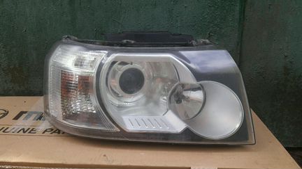 Фара правая ксенон Land Rover Freelander