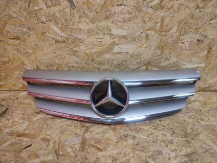 Решетка капота Mercedes W245 A169 W245 turbo