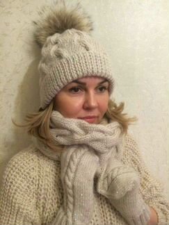 Вязаный комплект ручной работы