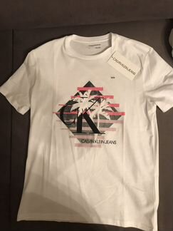 Новая футболка Calvin Klein