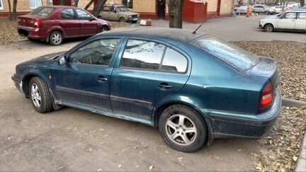Skoda Octavia 1.8 МТ, 1998, 153 087 км
