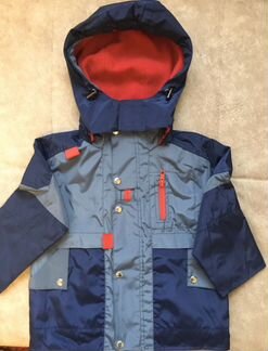 Куртка (новая) для мальчика на флисе