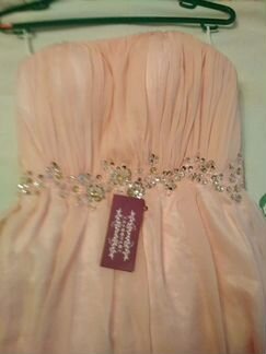 Платье праздничное