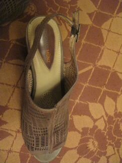 Босоножки из натур.кожи.Томас мюнс