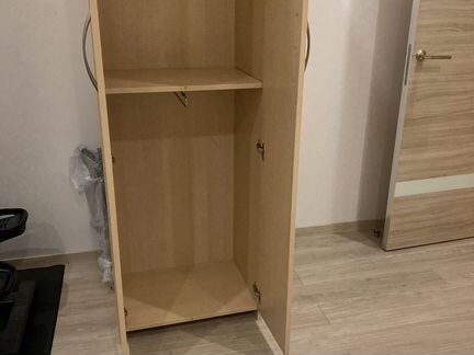 Шкаф для одежды со штангой