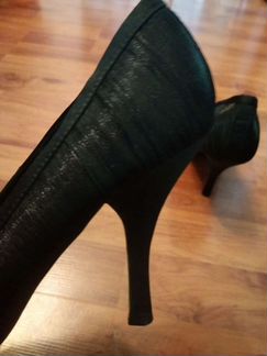 Туфли 23,5-24см по стельке.Приблизительно 37размер