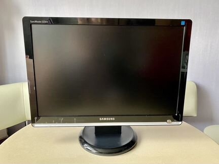 Монитор samsung