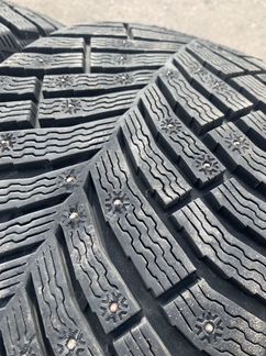 255/45R18 Michilin X-ICE north 4