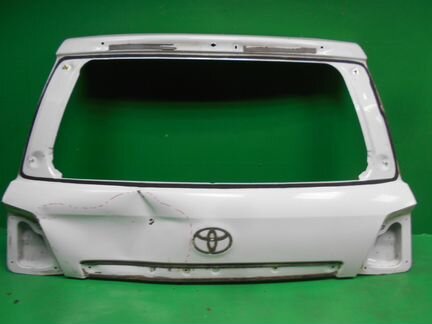 Крышка багажника Toyota Land Cruiser 200 07-15 г