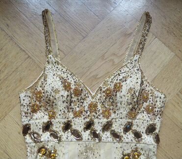 Бальное/вечернее золотое платье в пол