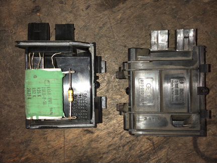 Блок управления мотором печки Ауди 80 893959263