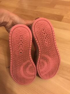 Высокие кроссовки на девочку Adidas, 32