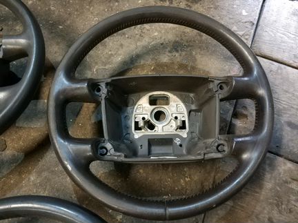 Руль рулевое колесо Volkswagen Touareg 2003-2010 г