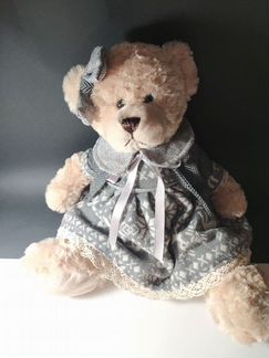 Плюшевый медведь