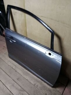 Дверь передняя правая Honda Civic 4D 06-11г