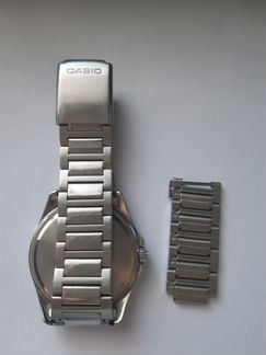 Часы Casio со стальным ремешком