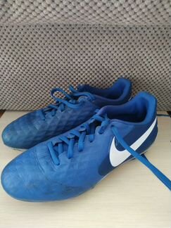 Бутсы Nike