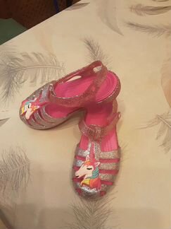 Босоножки crocs
