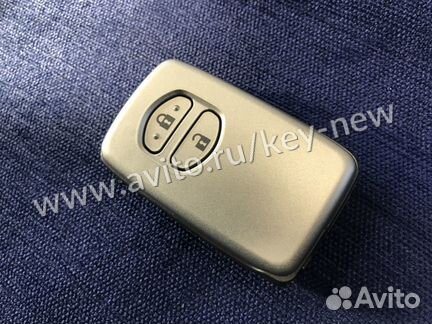 Ключ Toyota B77EA две кнопки новый