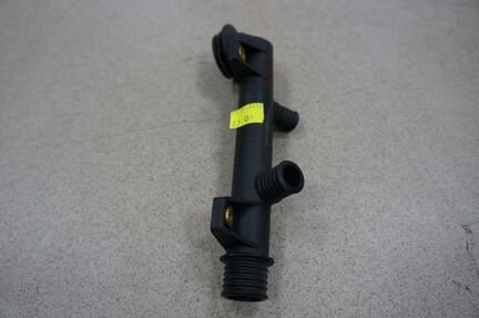 BMW Е36 Е34 Фланец системы охлаждение №11531714738