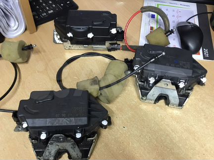 Мерседес w164 GL R-class замок багажника