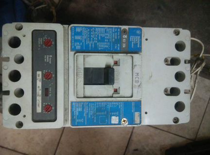 Автоматический выключатель westinghouse 400A