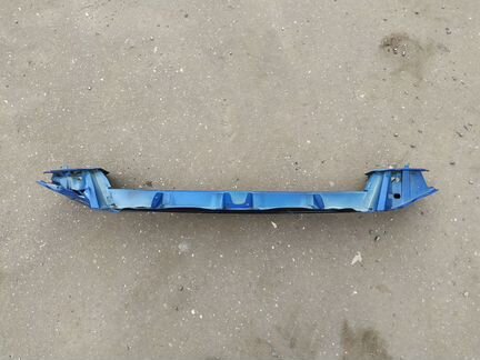 Усилитель переднего бампера Subaru Impreza