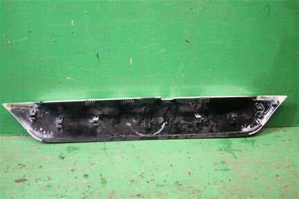 Накладка двери багажника Nissan Qashqai J11 2013