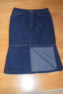 Джинсовая юбка Sisley 44 S ниже колен