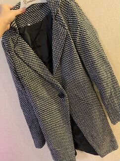 Пальто женское 42 44