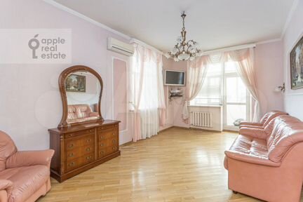 3-к квартира, 82 м², 4/8 эт.