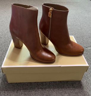 Новые полуботинки Michael Kors p. 36 (US6)