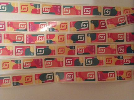 Наклейки москва. Наклейки на юле. Наклейки с именами. Наклейки на юле. Дм наклейка.