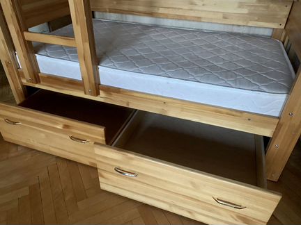 Детская двухъярусная кровать с ящиками