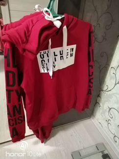 Спортивный костюм