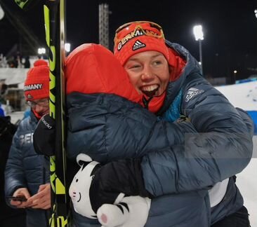 Олимпийский пуховик adidas artic Сборной Германии
