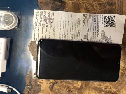 Мобильный телефон samsung