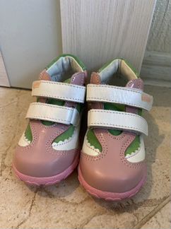 Ботинки Котофей почти новые 23