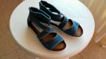 Джинсовые босоножки