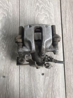 Суппорт Bosh Тойота Аурис, Королла Toyota Auris, C