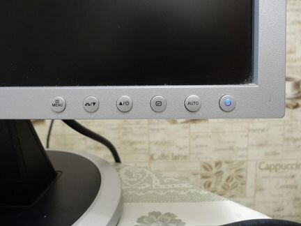 Монитор samsung SyncMaster 740BF