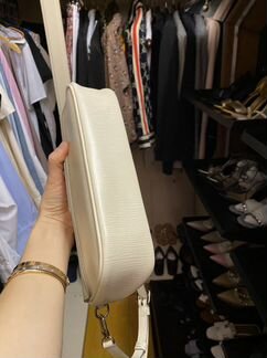 Клатч Louis Vuitton