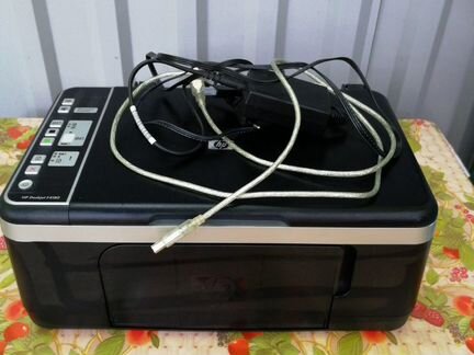 Продам струйный, цветной HP CB580Aх