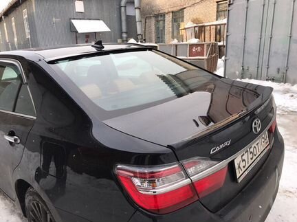 Лип спойлер (лезвие) для Toyota Camry 55