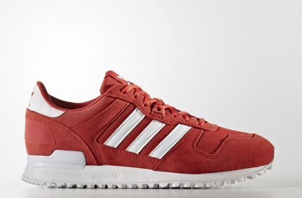 Кроссовки Adidas ZX700 новые оригинал