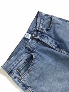 Джинсы бойфренды urban outfitters