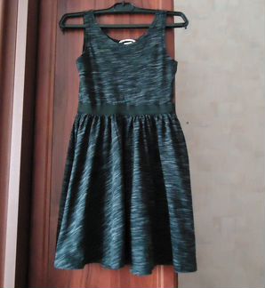 Платье на девочку.Трикотаж Италия р.134-140