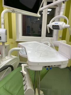 Стоматологическое кресло