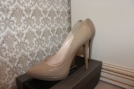 Натур. кожа нюдовые, беж