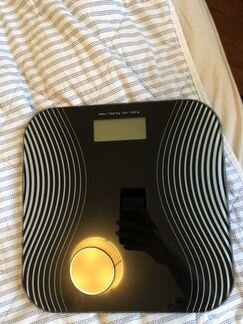 Весы напольные электронные